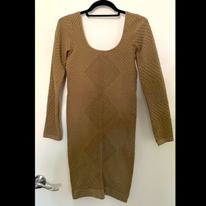 BCBG body con dress, Size M/L